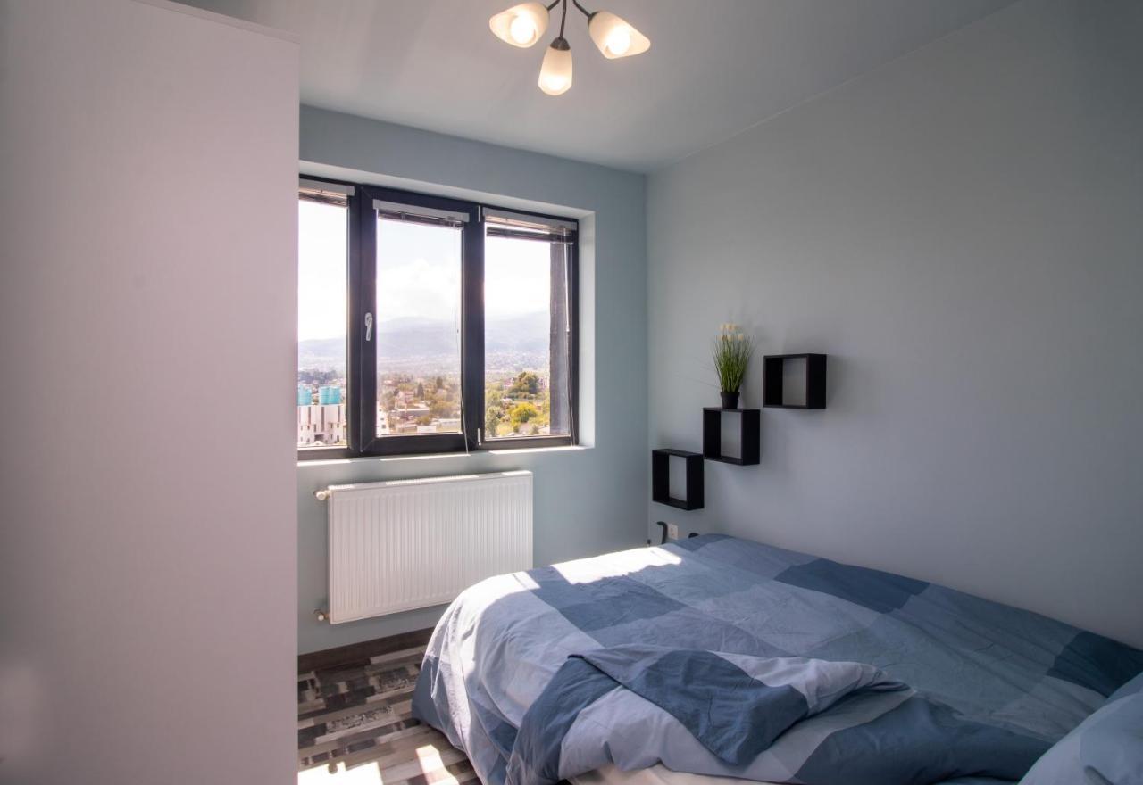 סופיה Mountain View Apartment 1 + Parking מראה חיצוני תמונה